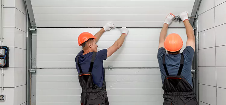 Choose Us for Your Garage Door Needs in Rosamond