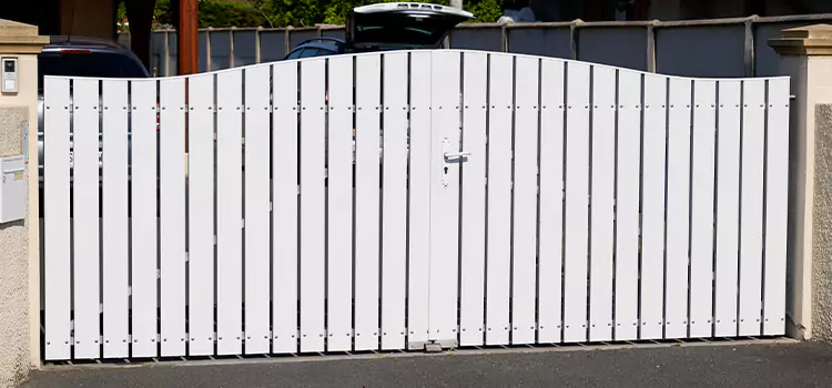 Why Choose Us for Residential Gate Repair in Rosamond, CA?